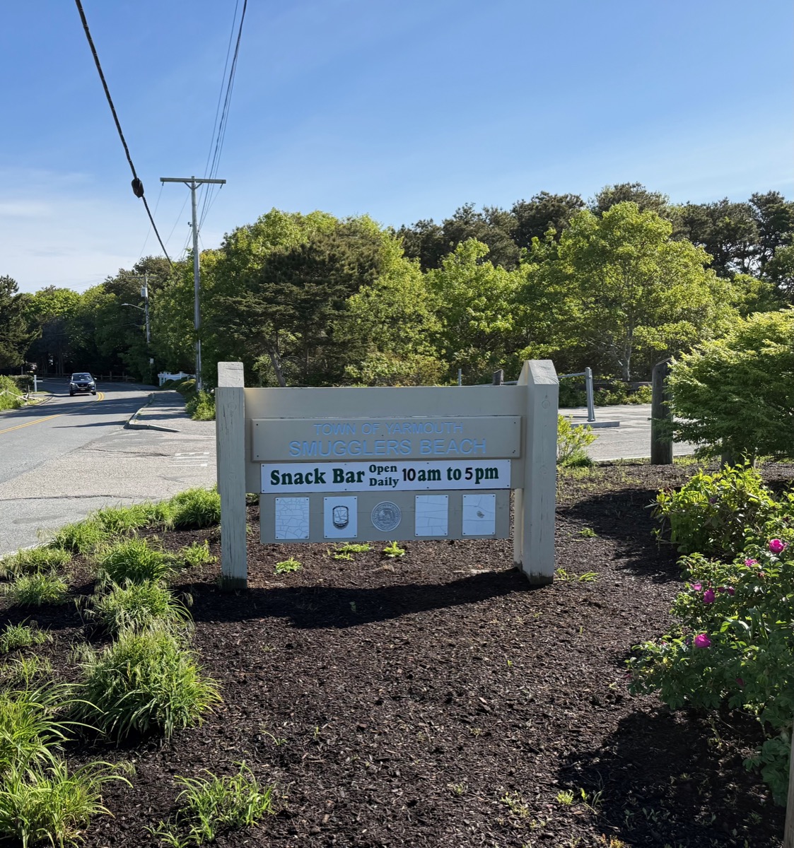 Smugglers Beach entrance sign